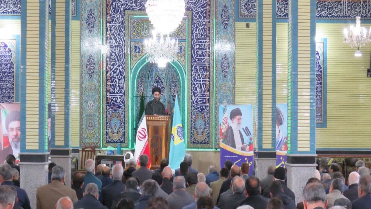 گزارش تصویری از خطبه های نمازجمعه این هفته شهرستان هریس