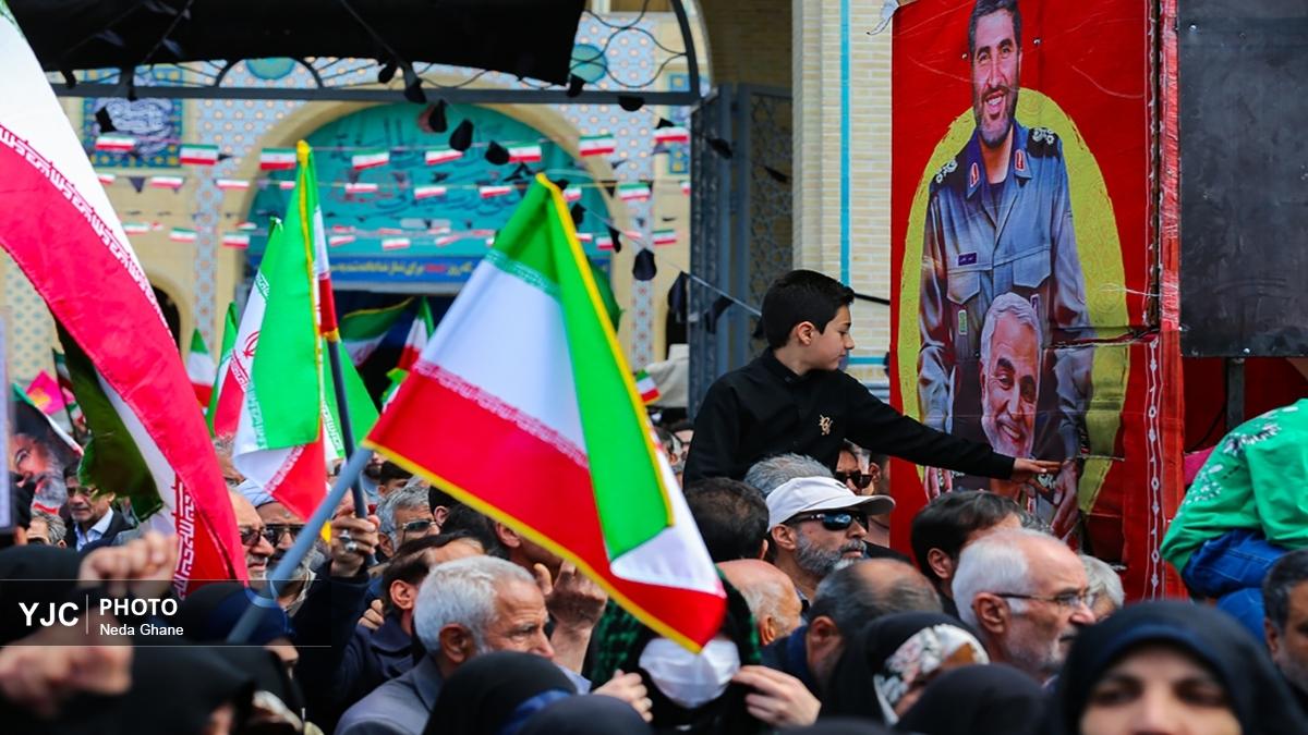 اجتماع بزرگ دختران جان فدای ایران در نصف جهان