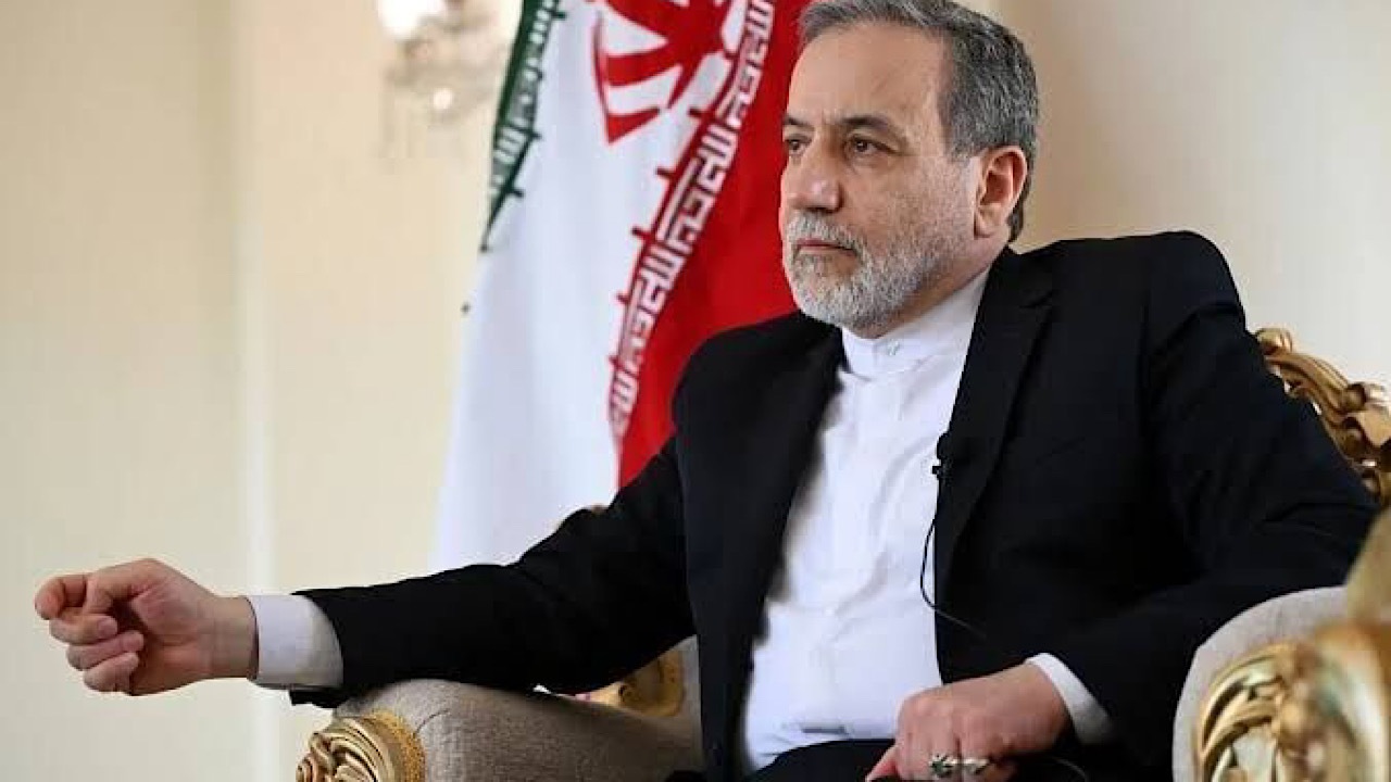 قدردانی عراقچی از نقش صلح‌طلبانه پاکستان