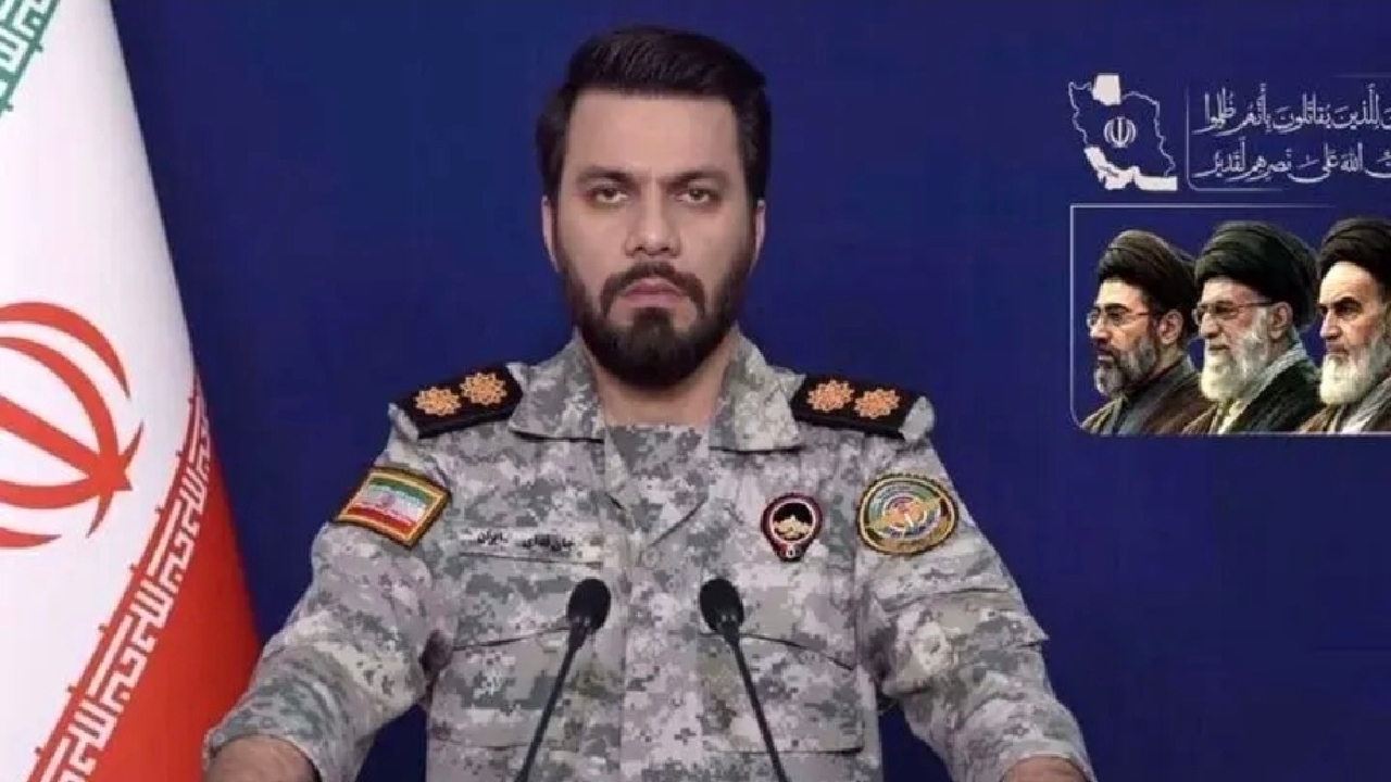با رونمایی از سامانه‌های نوین، به کنترل کامل آسمان کشورمان فائق خواهیم آمد
