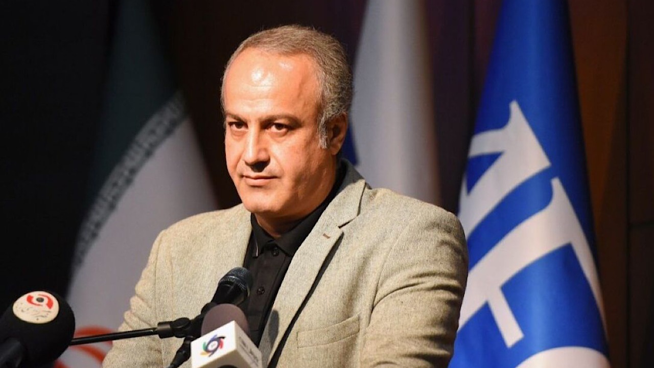 خبیری: برگزاری دیدار‌های لیگ در این شرایط سخت است، اما فوتبال نباید تعطیل شود