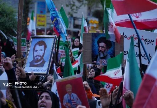 زنان لرستانی پیشتاز استکبار ستیزی + فیلم و تصاویر