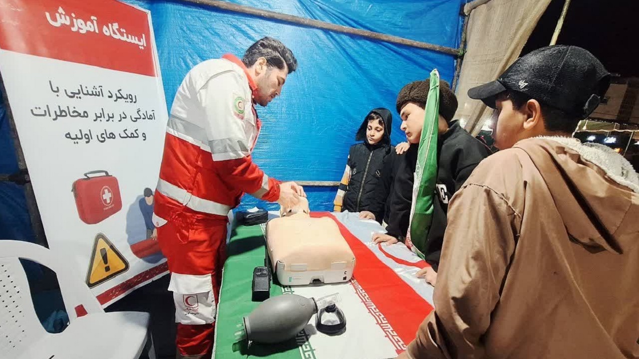 آموزش ایستگاهی  ۳۱۵۰۰ نفر  در طرح بشر دوستانه نوروزی هلال احمر مازندران