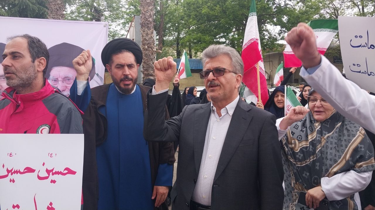 تجمع مدافعان سلامت گیلان در محکومیت جنایات دشمن + تصاویر