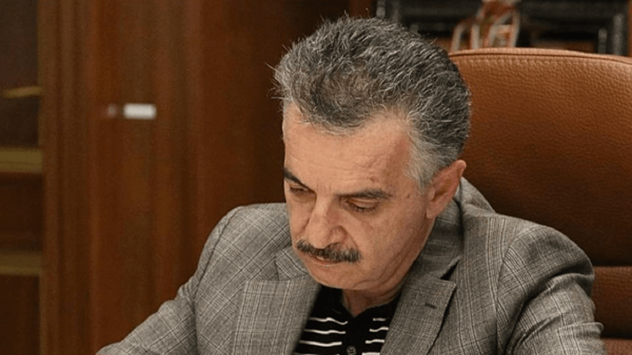 تاج توپ را به زمین باشگاه تراکتور انداخت/ نماینده ایران را در برابر کنفدراسیون فوتبال آسیا تنها گذاشتند