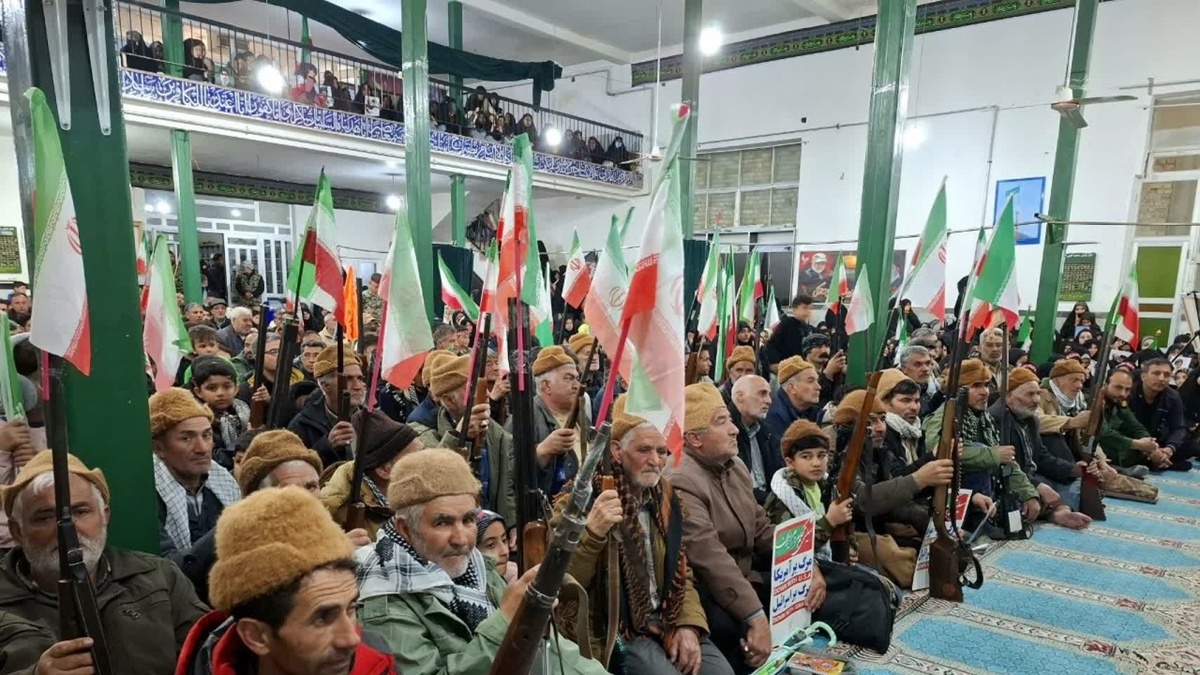 باشگاه خبرنگاران -اجتماع پرشور مردم انقلابی روستای نردین در بیعت با رهبر انقلاب + فیلم و عکس