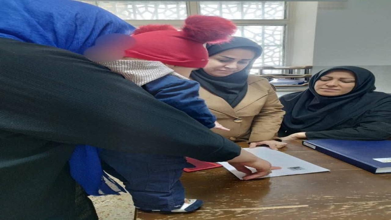 رهایی مادر سرپرست خانواده از زندان با همت خیران در ارومیه