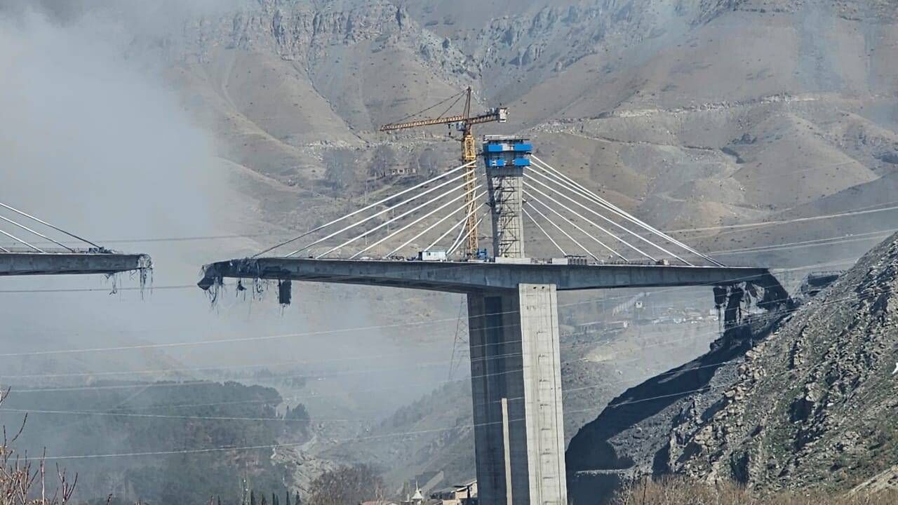 چرا دشمن به زیرساخت‌های کشور حمله کرد؟