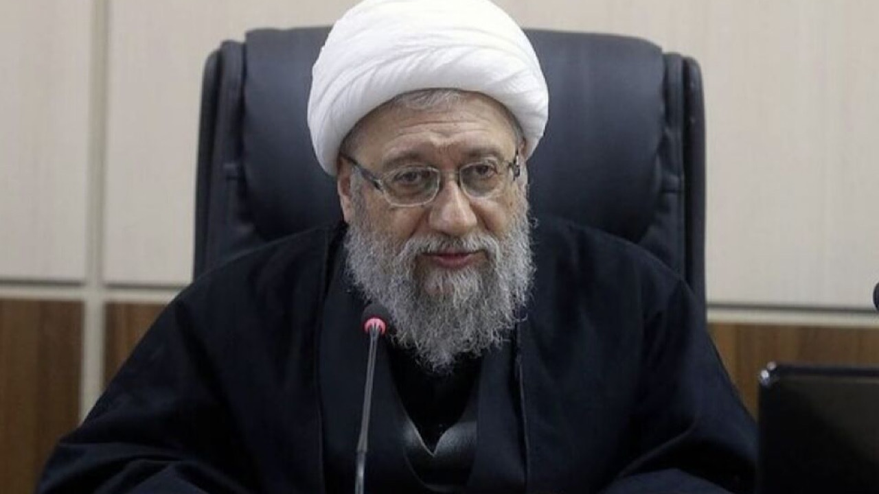 آیت الله آملی لاریجانی: نظم جهانی در حال تغییر است