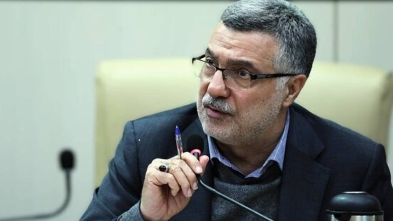 ظفرقندی: کمبود دارو و تجهیزات نداریم