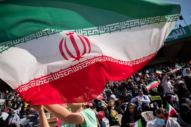 نمایش همبستگی جامعه فرهنگی شیراز با نیروهای مسلح + فیلم