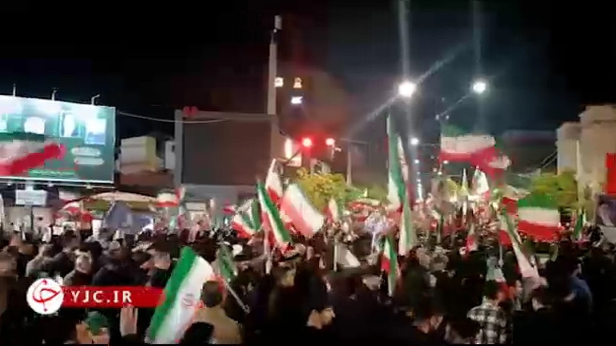 باشگاه خبرنگاران -قیام مردم انقلابی بابل در کف خیابان + فیلم