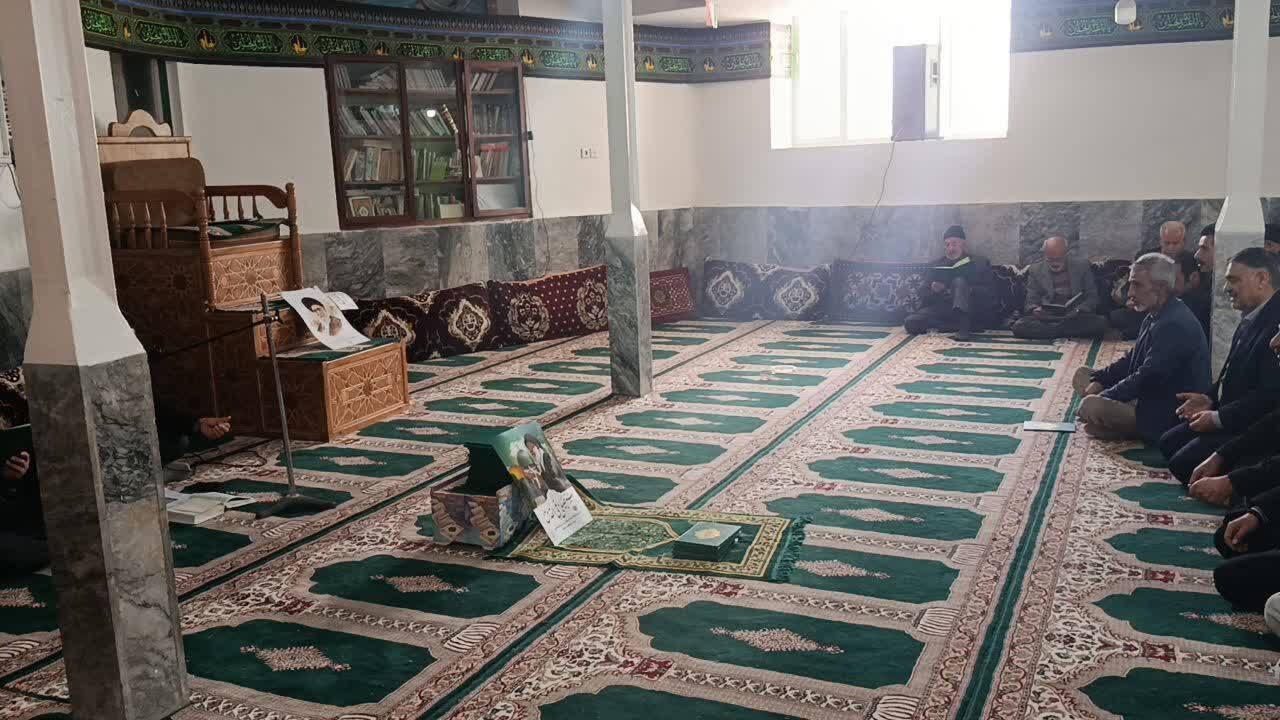 مراسم گرامیداشت اربعین رهبر شهید کشورمان در روستای توآباد