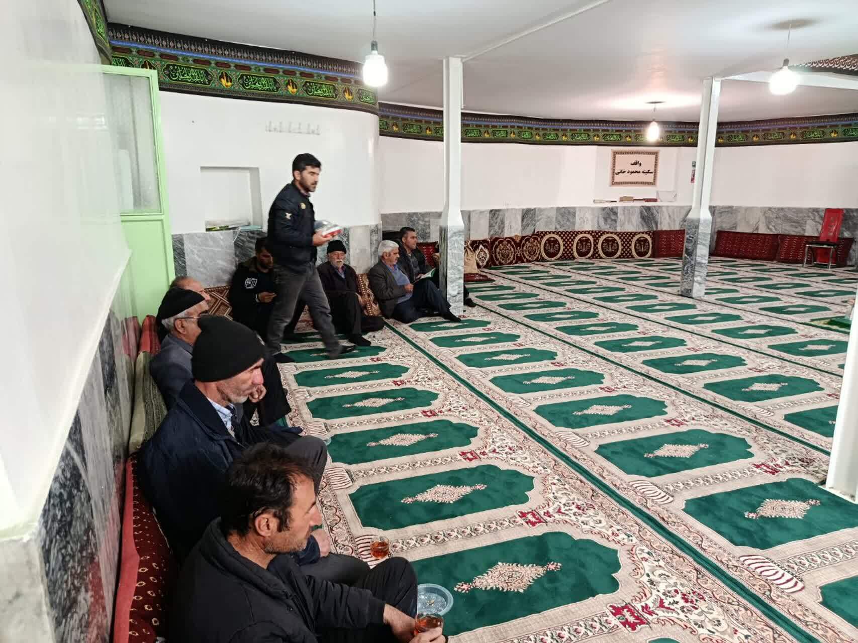مراسم گرامیداشت اربعین رهبر شهید کشورمان در روستای توآباد