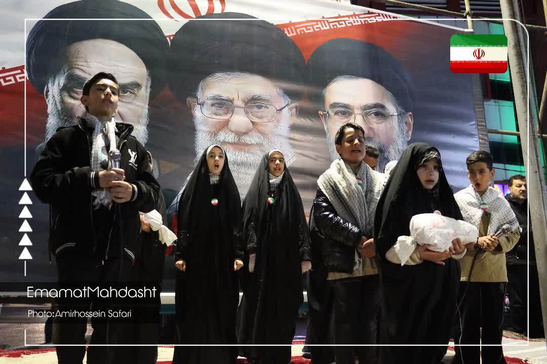 جلوه&zwnj;هایی از اجتماع عظیم مردم انقلابی ماهدشت در تجمع شبانه اقتدار و مقاومت