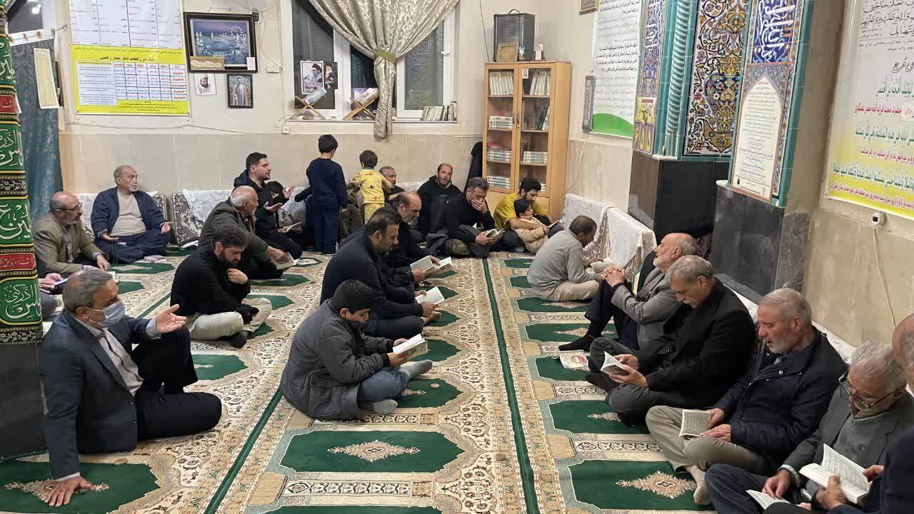 یادبود چهلمین روز شهادت رهبر انقلاب در روستای اوره نطنز