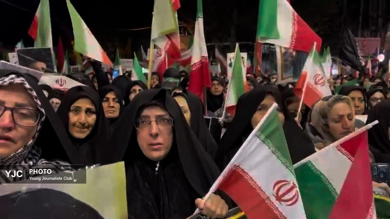 مردم کوهدشت پرشور تر از هر شب به میدان حماسه زدند + فیلم
