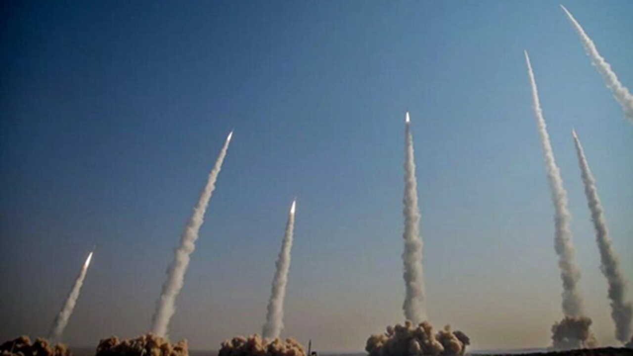 ارتش صهیونیستی به ناتوانی در رهگیری موشک‌های ایرانی اذعان کرد