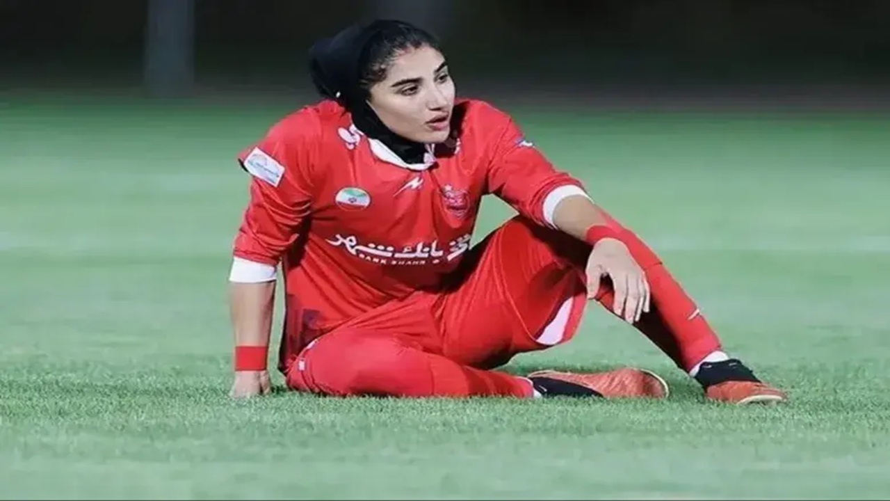 احمدی‌زاده: به‌ خاطر پرچم و وطنم هر کاری از دستم برآید، انجام می‌دهم