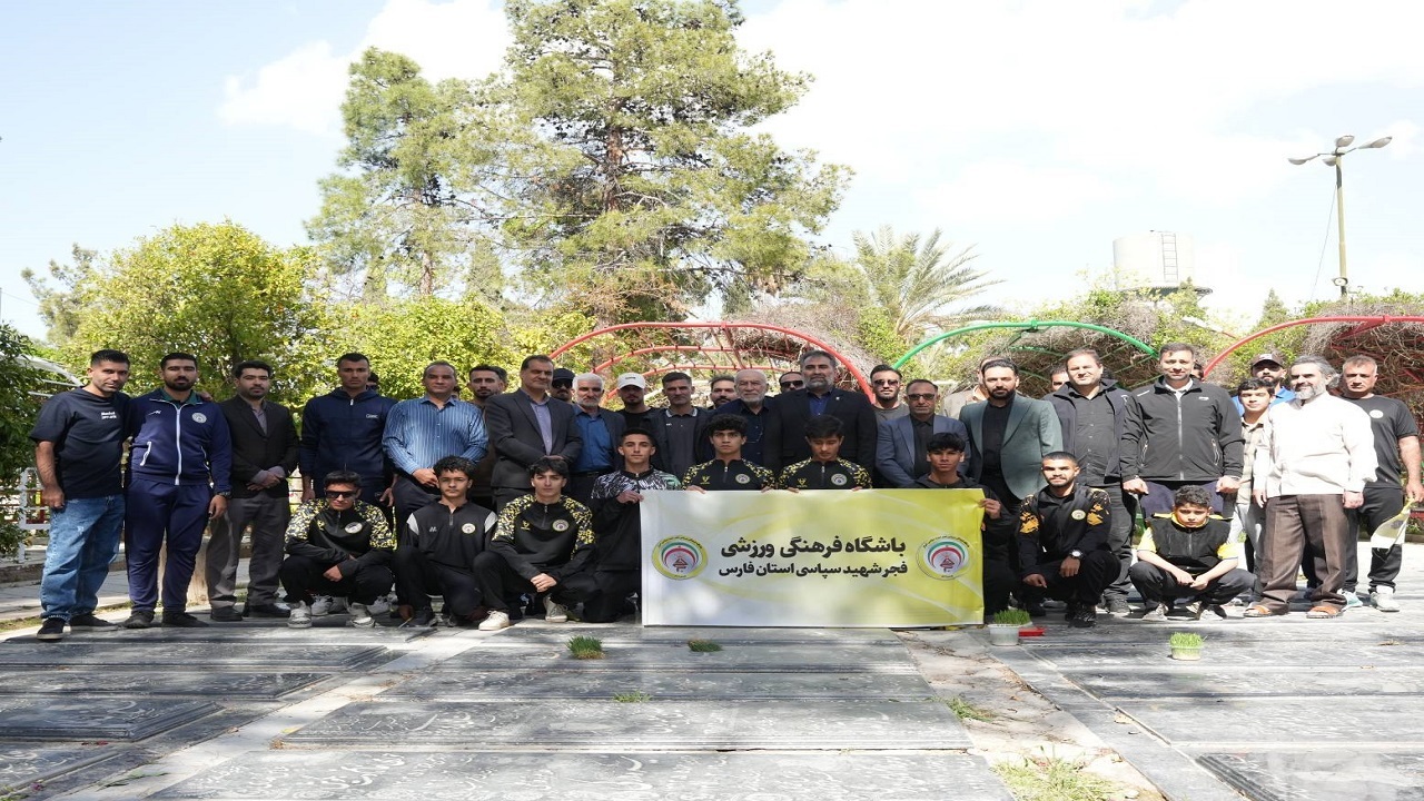 تجدید میثاق خانواده «فجر» با فرمانده شهید