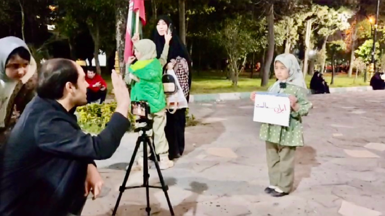 نذر علمی دانشجوی دکتری برای دانش‌آموزان وطن