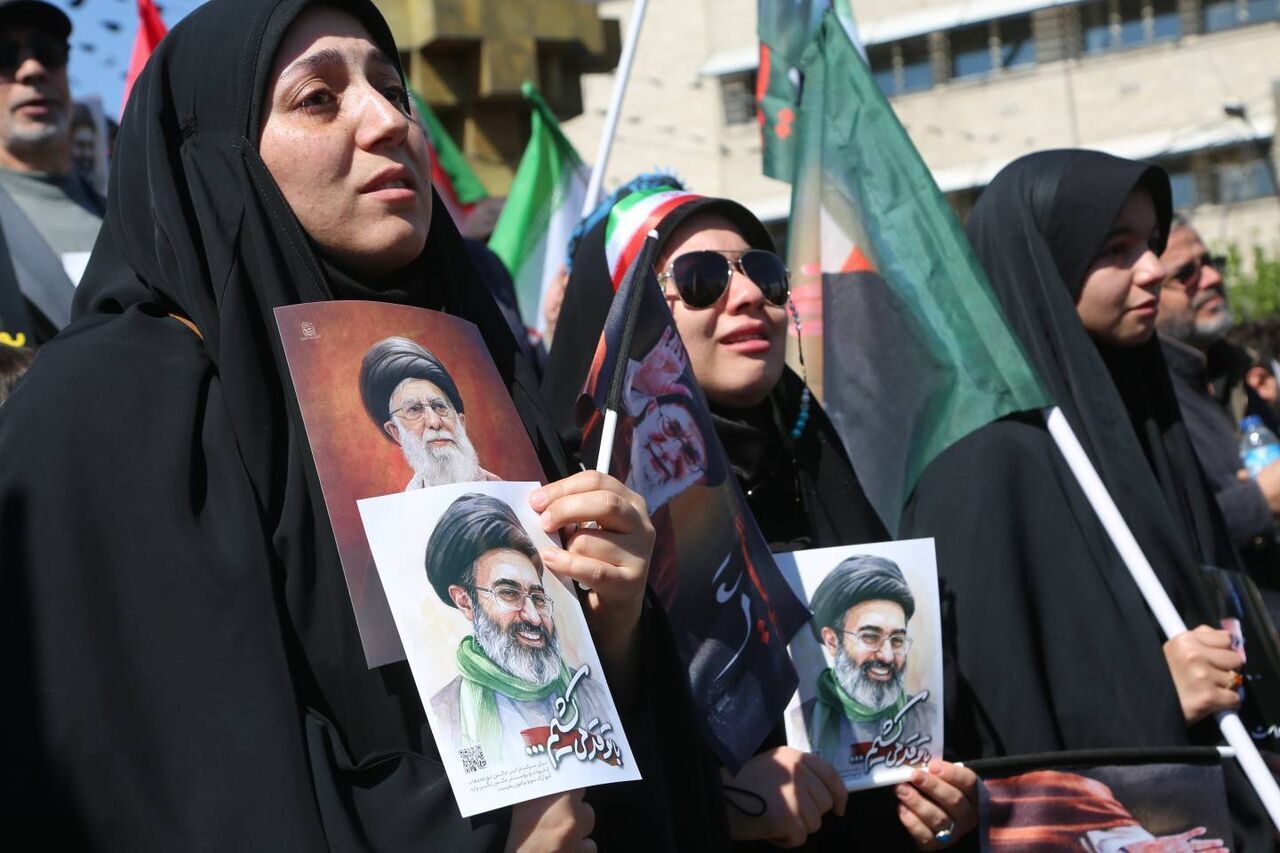جامعه‌شناس آلمانی: آیت‌الله خامنه‌ای نماد مکتب رهایی‌بخش اسلامی است