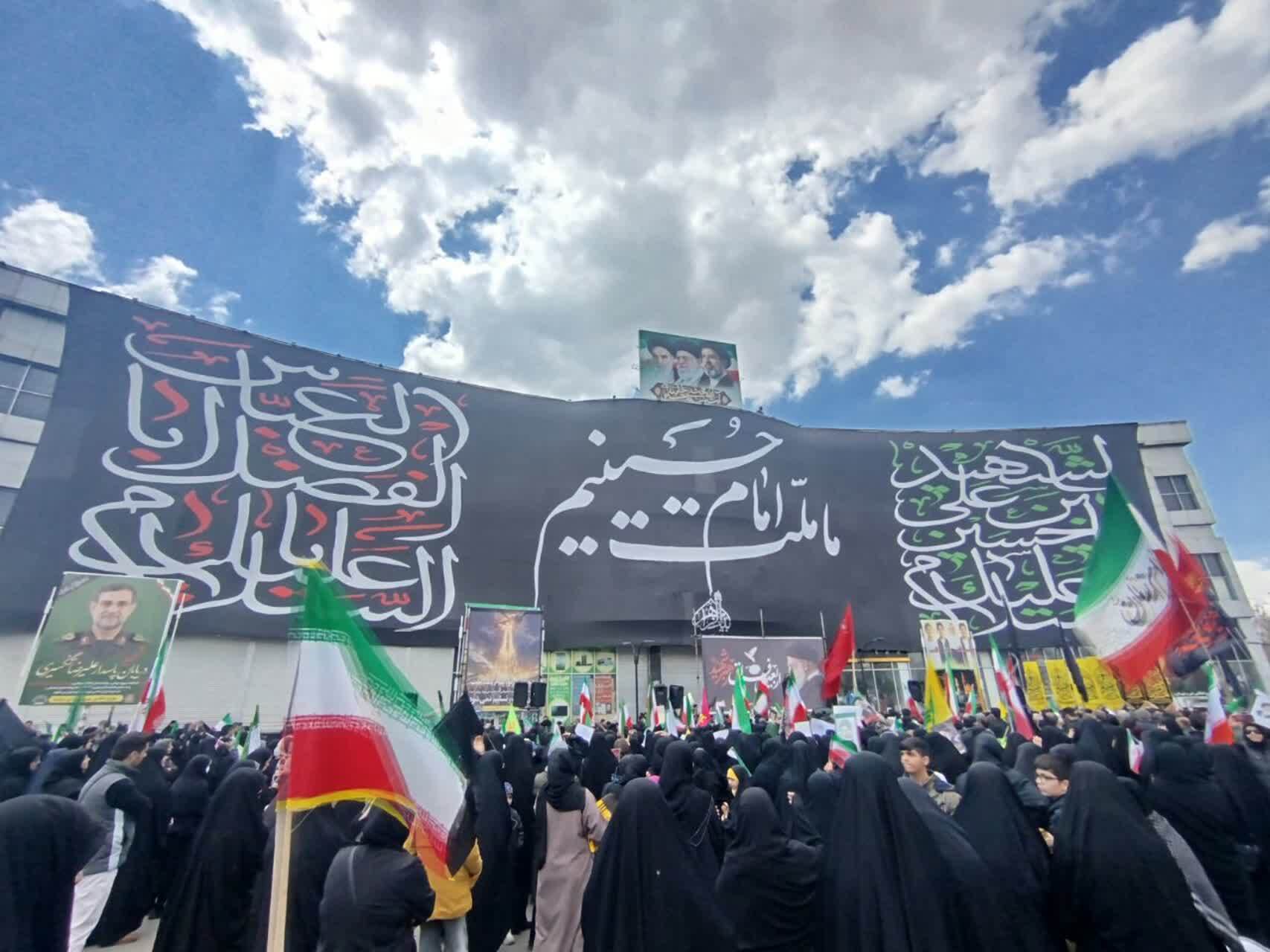 عزاداری مردم بروجرد در اربعین امام شهید و شهدای مظلوم میناب