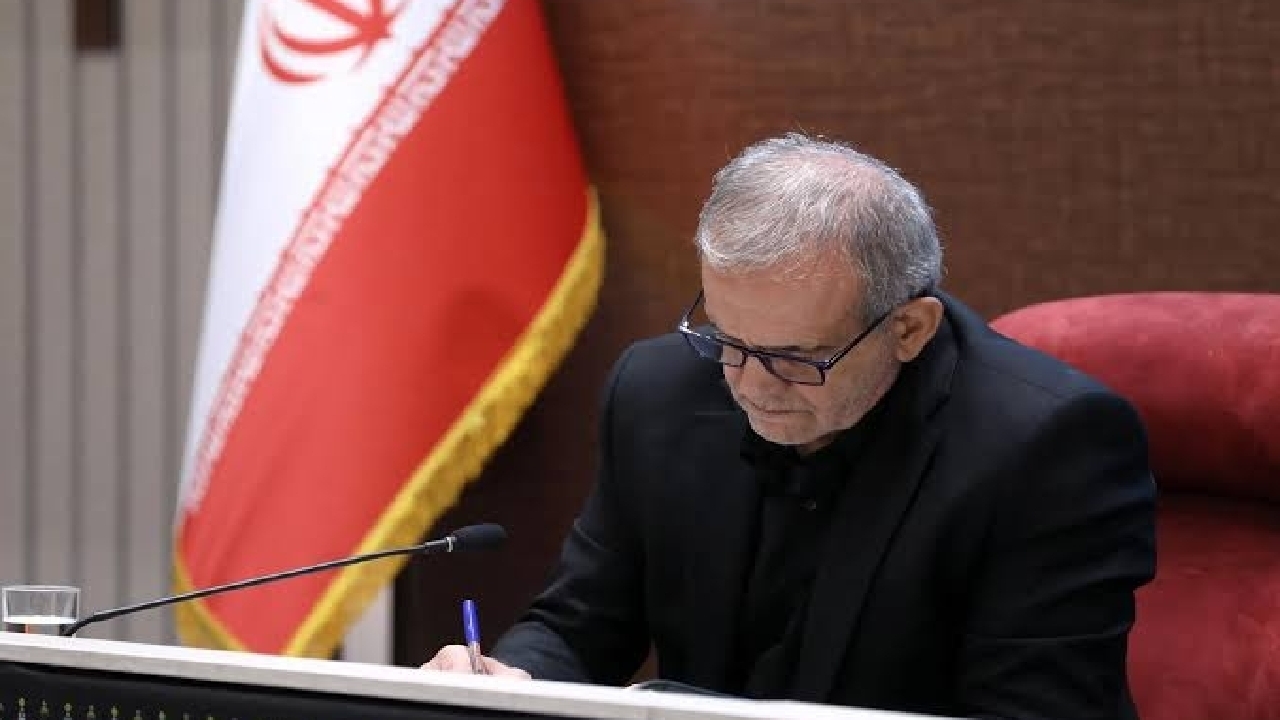 پزشکیان: تداوم نقض آتش‌بس در لبنان مذاکره را بی‌معنا می‌کند