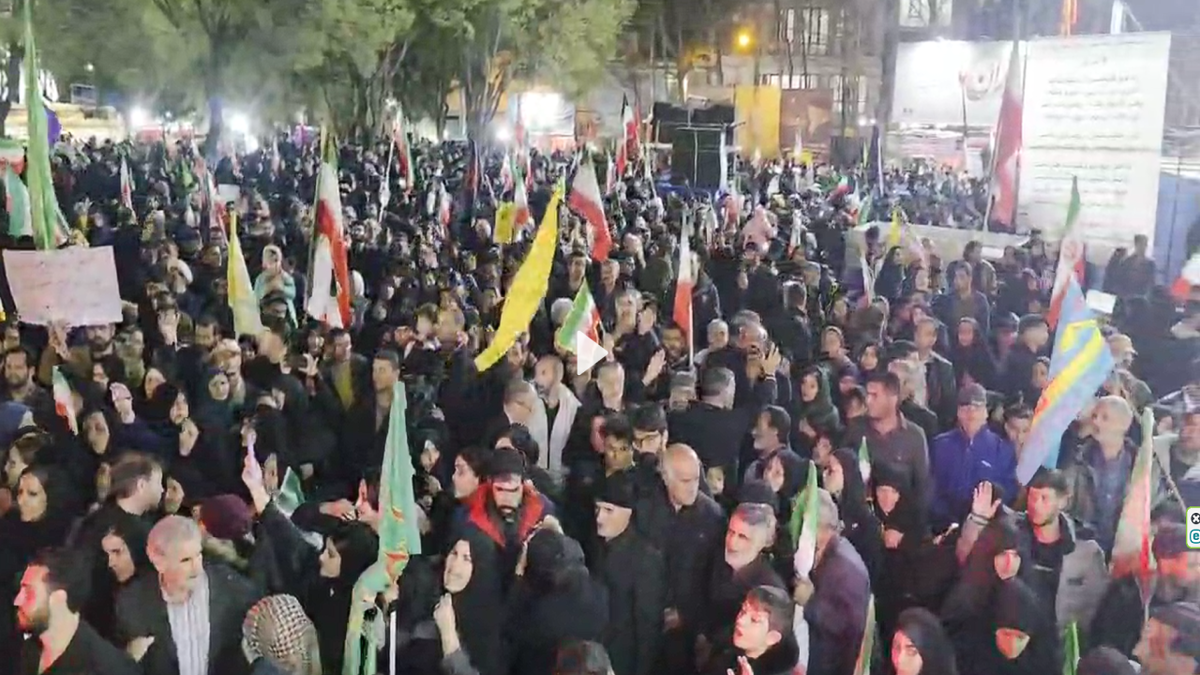 باشگاه خبرنگاران -وداع با شکوه بروجردی‌ها با شهید جنگ رمضان + فیلم