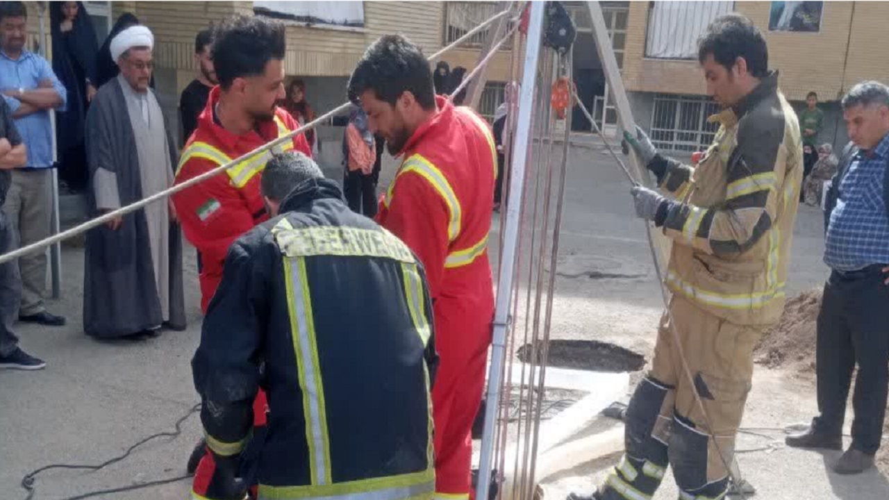 نجات موفق جان جوان مقنی در قم