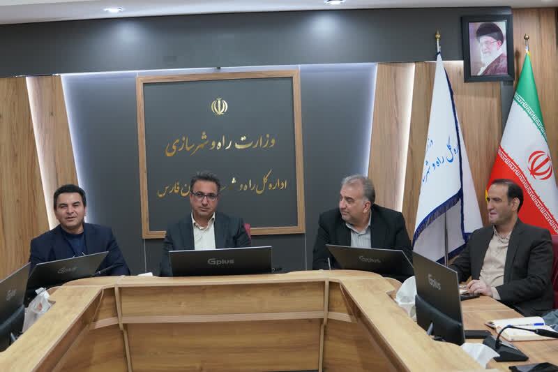 ارزیابی ساختمان‌های آسیب‌دیده از جنگ رمضان در فارس