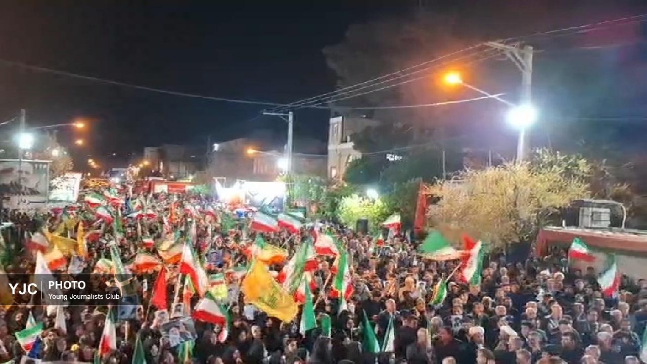 شعار مردم خرم‌آباد در حماسه خیابان؛ای تیم دیپلماسی، مذاکره حماسی + فیلم