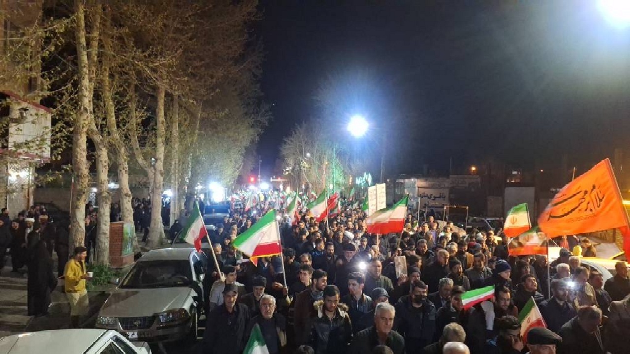 راهپیمایی مردم ولایی وانقلابی شهرستان خوی برای بیعت مجدد با رهبر انقلاب اسلامی + تصاویر