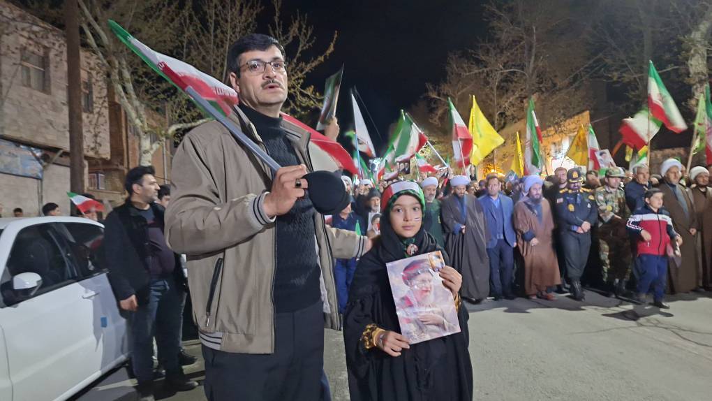 راهپیمایی مردم ولایی وانقلابی شهرستان خوی برای بیعت مجدد با رهبر انقلاب اسلامی + تصاویر