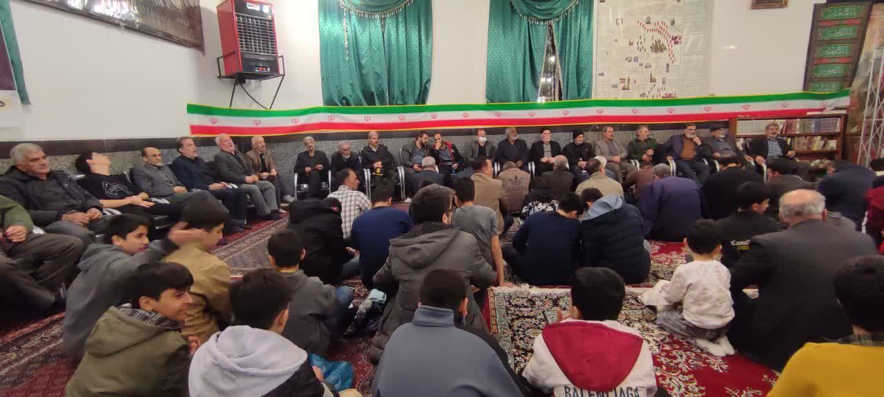 تا پای جان برای ایران جان باحضور کودکان و نوجوانان و مردم ولایی شهر صالح آباد
