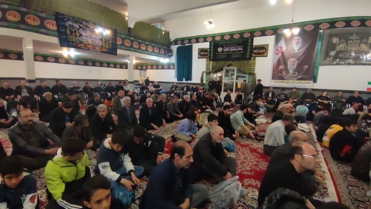 تا پای جان برای ایران جان باحضور کودکان و نوجوانان و مردم ولایی شهر صالح آباد