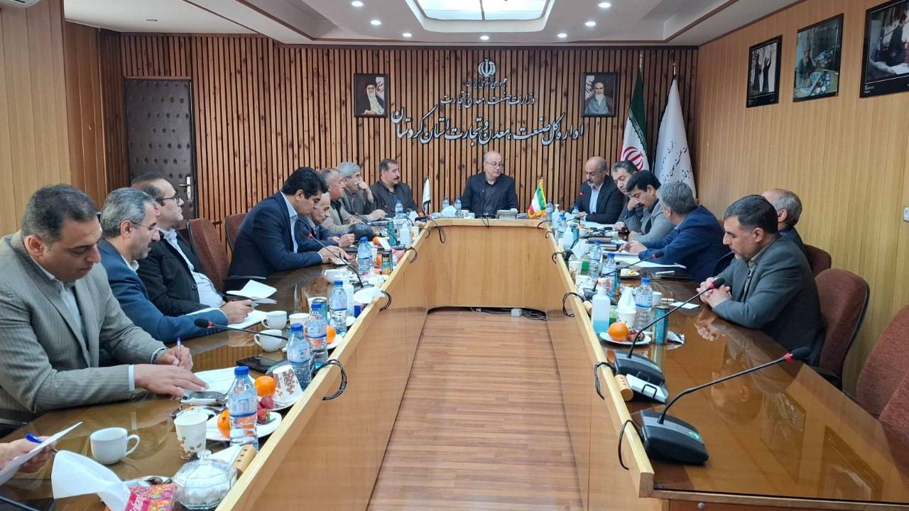 نقش‌آفرینی اصناف و دستگاه‌های نظارتی کردستان در ایجاد ثبات بازار