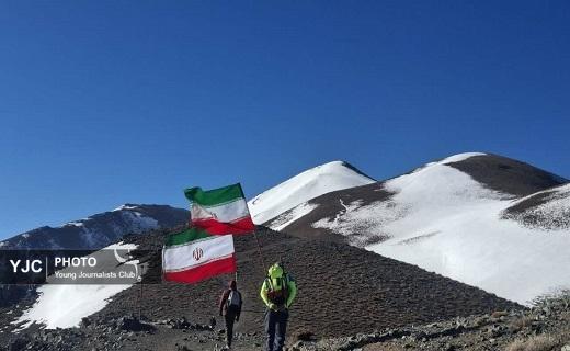 قله برف انبار؛ بام استان قم +تصاویر