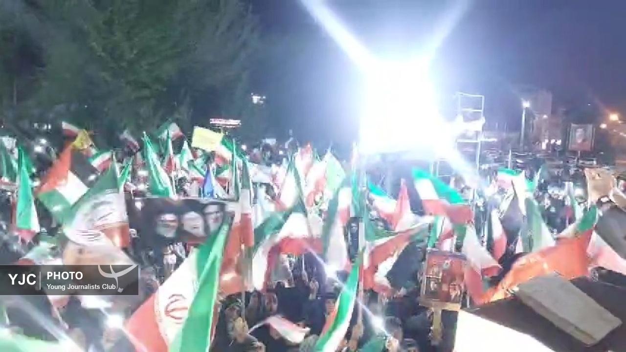 مردم دورود پای کار انقلاب؛ضربه آخرو بزن + فیلم