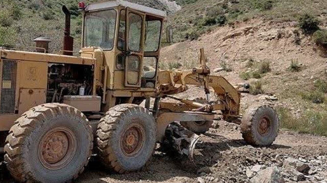 بازگشایی ۳۸ کیلومتر راه عشایری هوراند پس از سیلاب