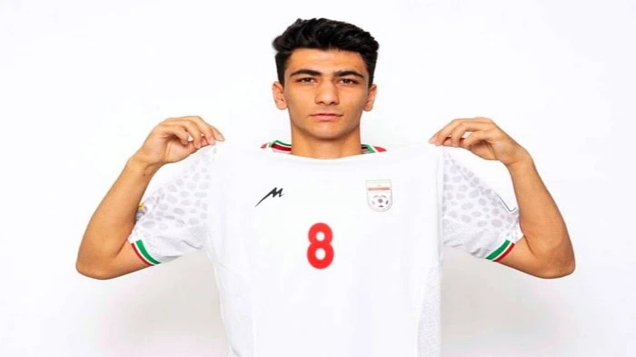 رزاقی نیا: مردم ایران قهرمانان واقعی هستند+ فیلم