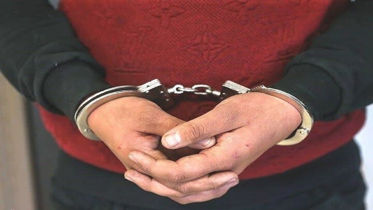 دستگیری تعدادی کارمندخائن و وطن‌فروش مرتبط با شبکه‌های معاند در لرستان
