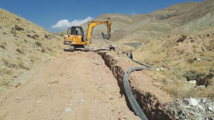 آغاز عملیات آبرسانی به ۲ روستای شرق سیستان و بلوچستان