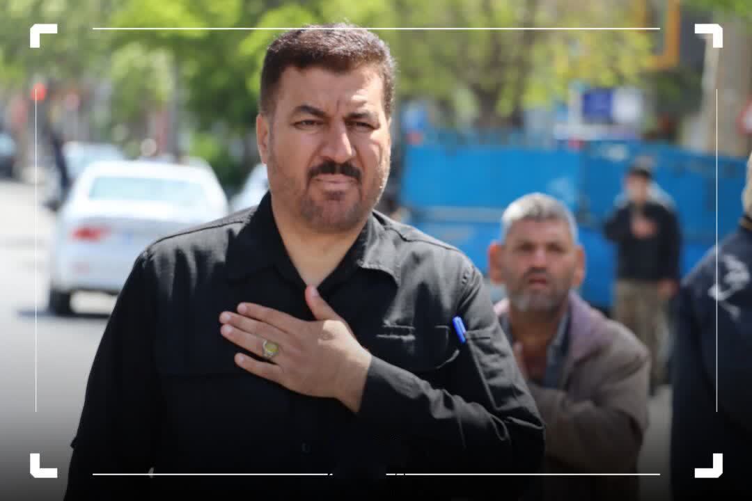 برپایی دسته عزاداری ماهدشتیها در سالروز شهادت امام جعفر صادق (ع) برپایی دسته عزاداری ماهدشتیها در سالروز شهادت امام جعفر صادق (ع) +