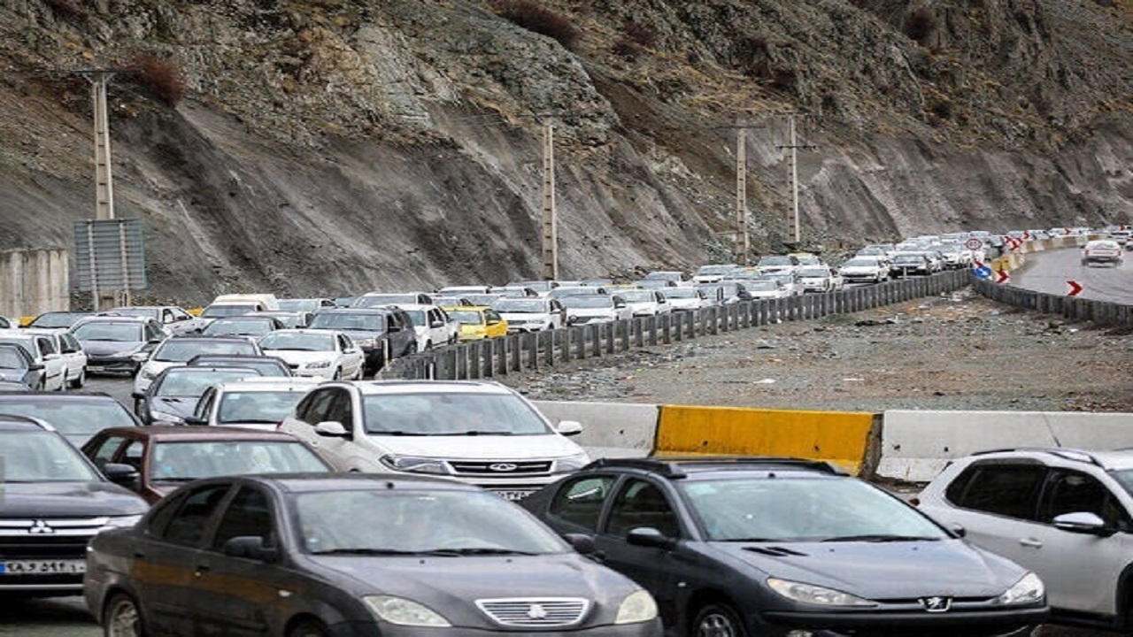 ترافیک در مبادی ورودی به مازندران سنگین شد