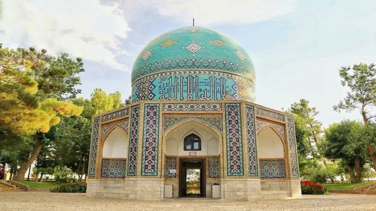عطار؛ پنجره‌ای رو به جهان معنا