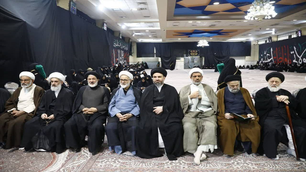 بزرگداشت شهدای ساختمان مجلس خبرگان رهبری در قم +تصاویر