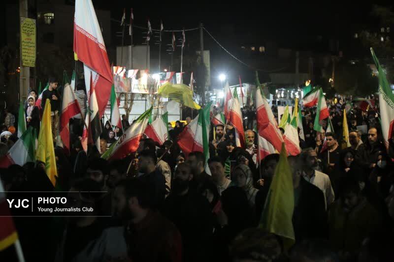 قمی&zwnj;ها تمام قد پای دفاع از میهن + تصاویر