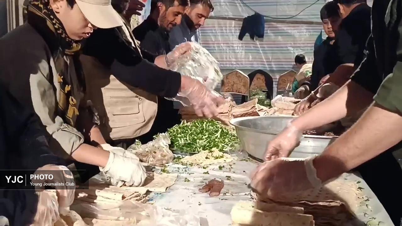 به رسم اربعین حسینی؛ موکب داران عراقی این بار در لرستان مهمان نوازی کردند + فیلم