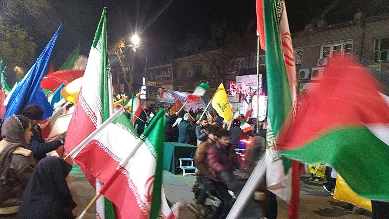 &nbsp;قرار همدلی مردم ارومیه در چهل و پنجمین شب حضور با استقامت+تصاویر